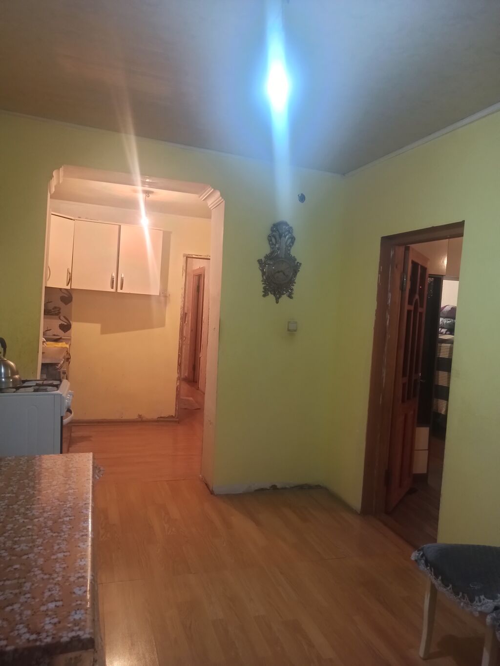 Sumqayıt, 3 otaqlı, Köhnə tikili, 85 kv. m