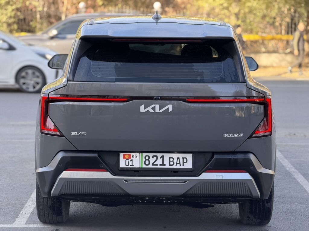 Kia EV5: 2025 г., 0.1 л, Автомат, Электромобиль, Кроссовер: фото 3
