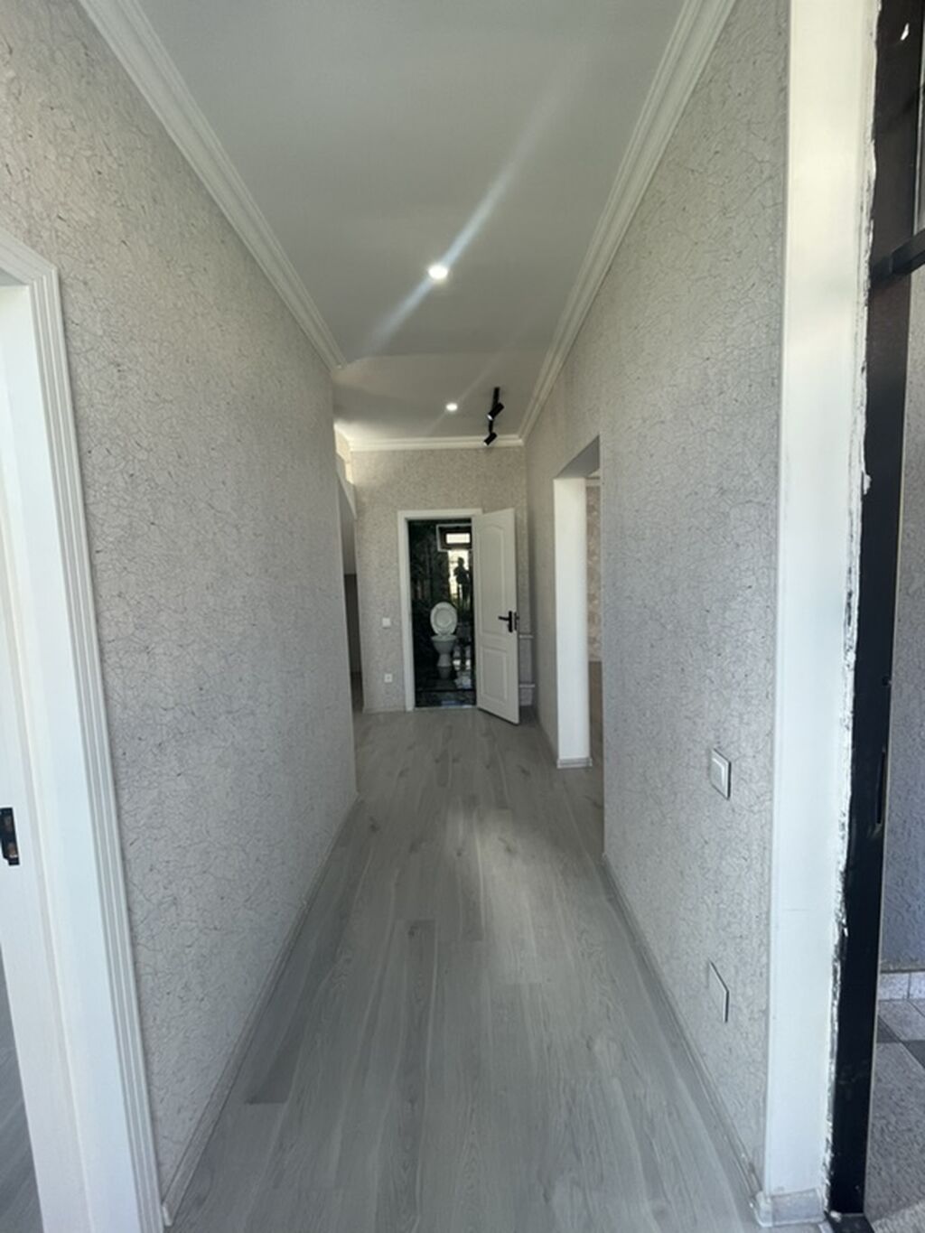4 otaqlı, 155 kv. m