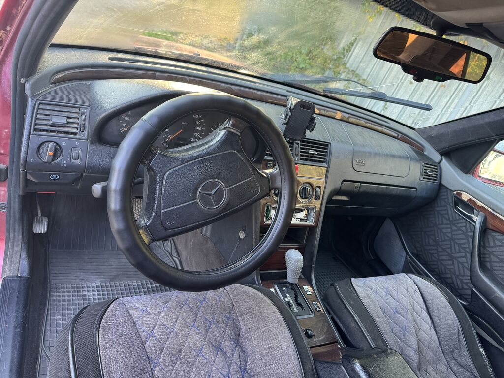 Mercedes-Benz E-Class: 1996 г., 2.2 л, Автомат, Бензин, Седан: фото 8