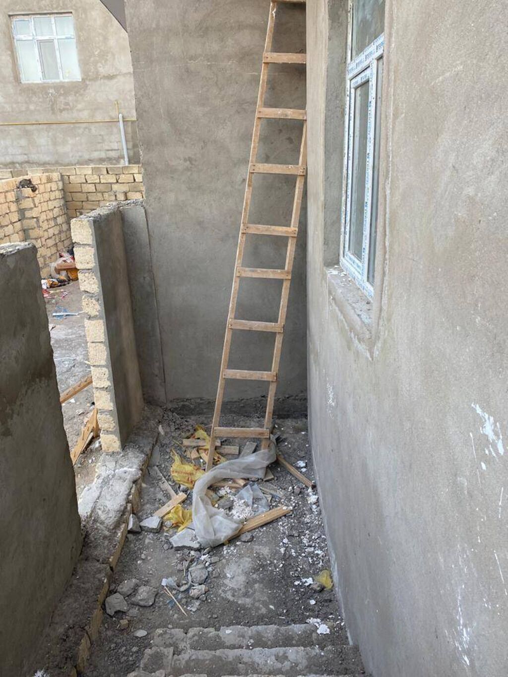 1 otaqlı, 33 kv. m, Kredit var, Təmirsiz