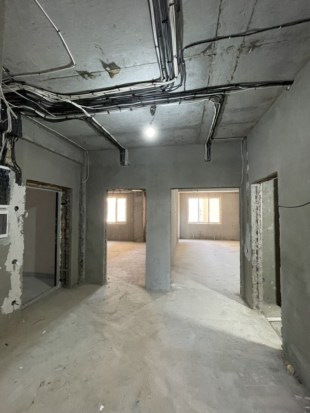 3 комнаты, 94 м², парк Фучика Элитка, 3 этаж, ПСО (под самоотделку): фото 4