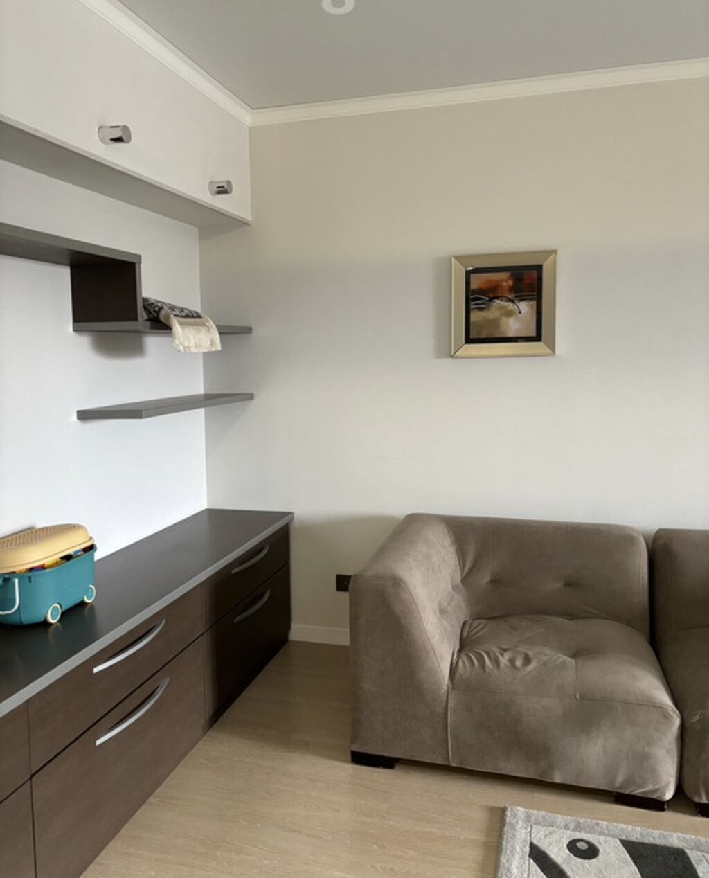 3 комнаты, 67 м², ТЦ Весна Индивидуалка, 5 этаж, Косметический ремонт: фото 3