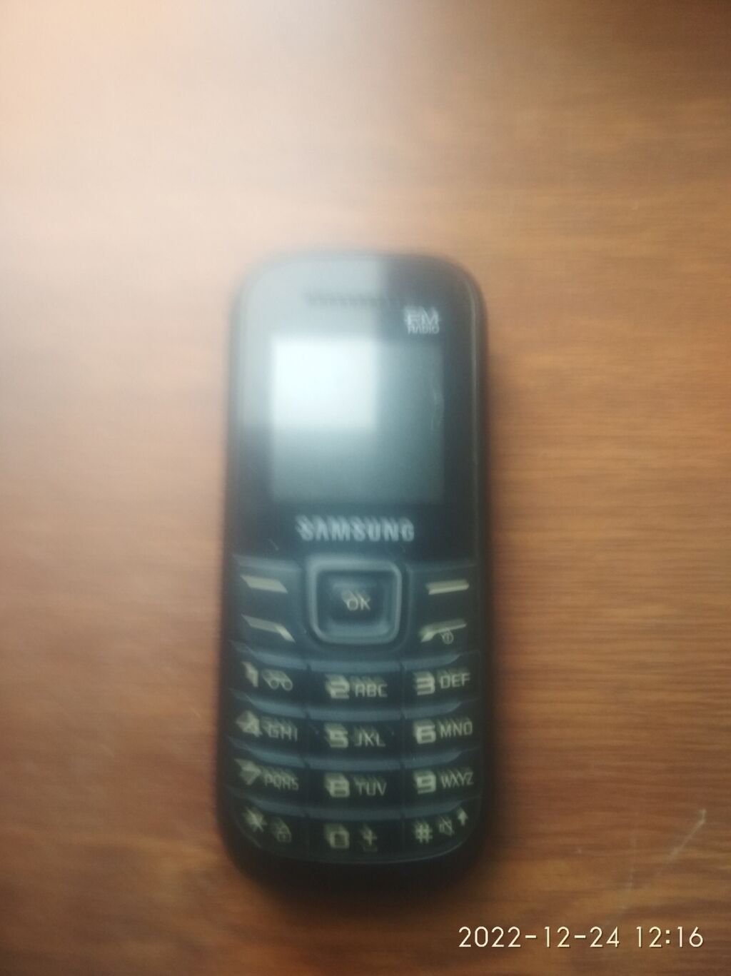 Samsung: Batareyikasini dəyişmək lazımdır, işləyən telefondu, adaptiri da — 1