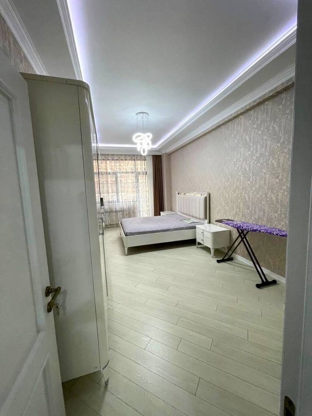 Renessans Palace kompleksində 3 otaqlı mənzil kirayə verilir, 120 m², 2 000 AZN/ay, şəkil 4 / 12