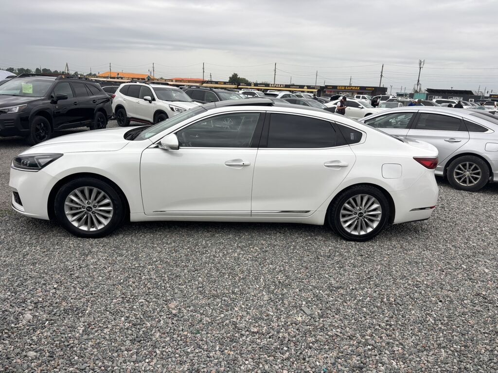Kia Cadenza: 2017 г., 3 л, Автомат, Газ, Седан: фото 8