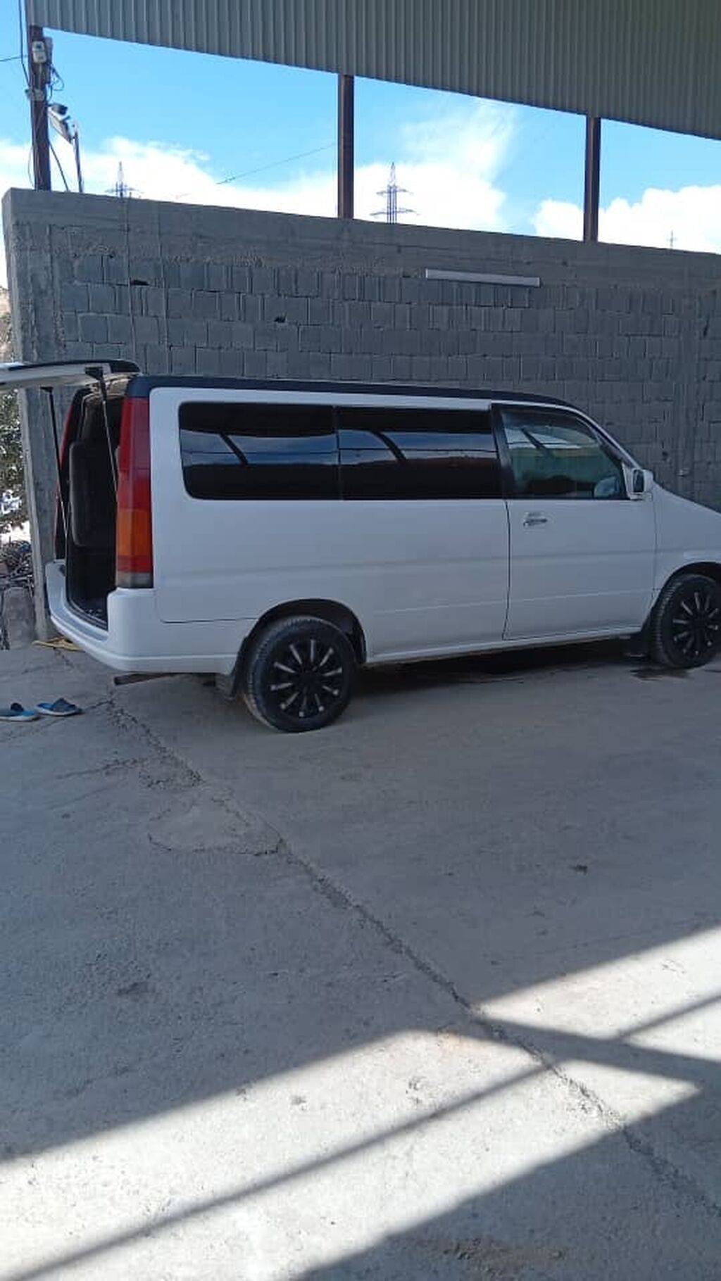Honda Stepwgn: 2000 г., 2 л, Автомат, Бензин, Минивэн: фото 3