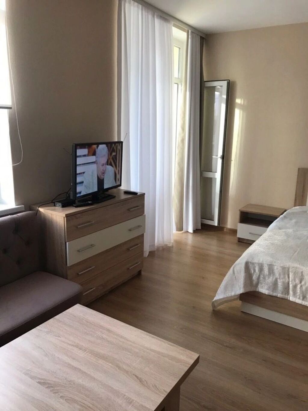 1 комната, Восток-5 мкр, Душевая кабина, Постельное белье, Кондиционер: фото 2