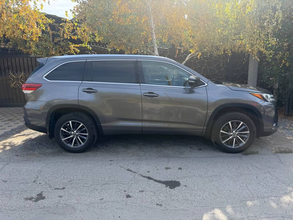 Toyota Highlander: 2017 г., 3.5 л, Автомат, Бензин, Кроссовер: фото 7