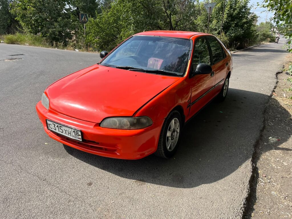 Honda Civic: 1992 г., 1.5 л, Автомат, Бензин, Седан: фото 5