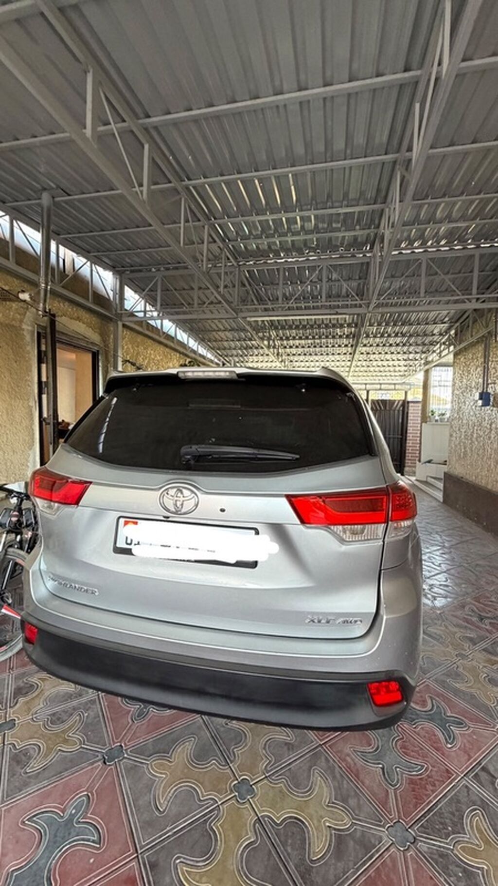 Toyota Highlander: 2017 г., 3.5 л, Автомат, Бензин, Кроссовер: фото 1
