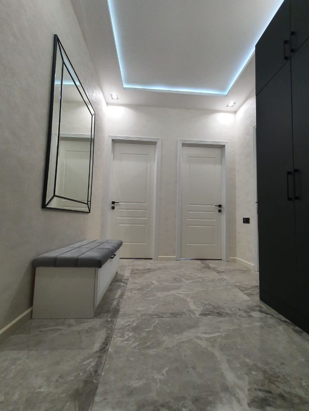 Bakı, Sergey Senyuşkin küçəsində prestijli yaşayış kompleksində 2