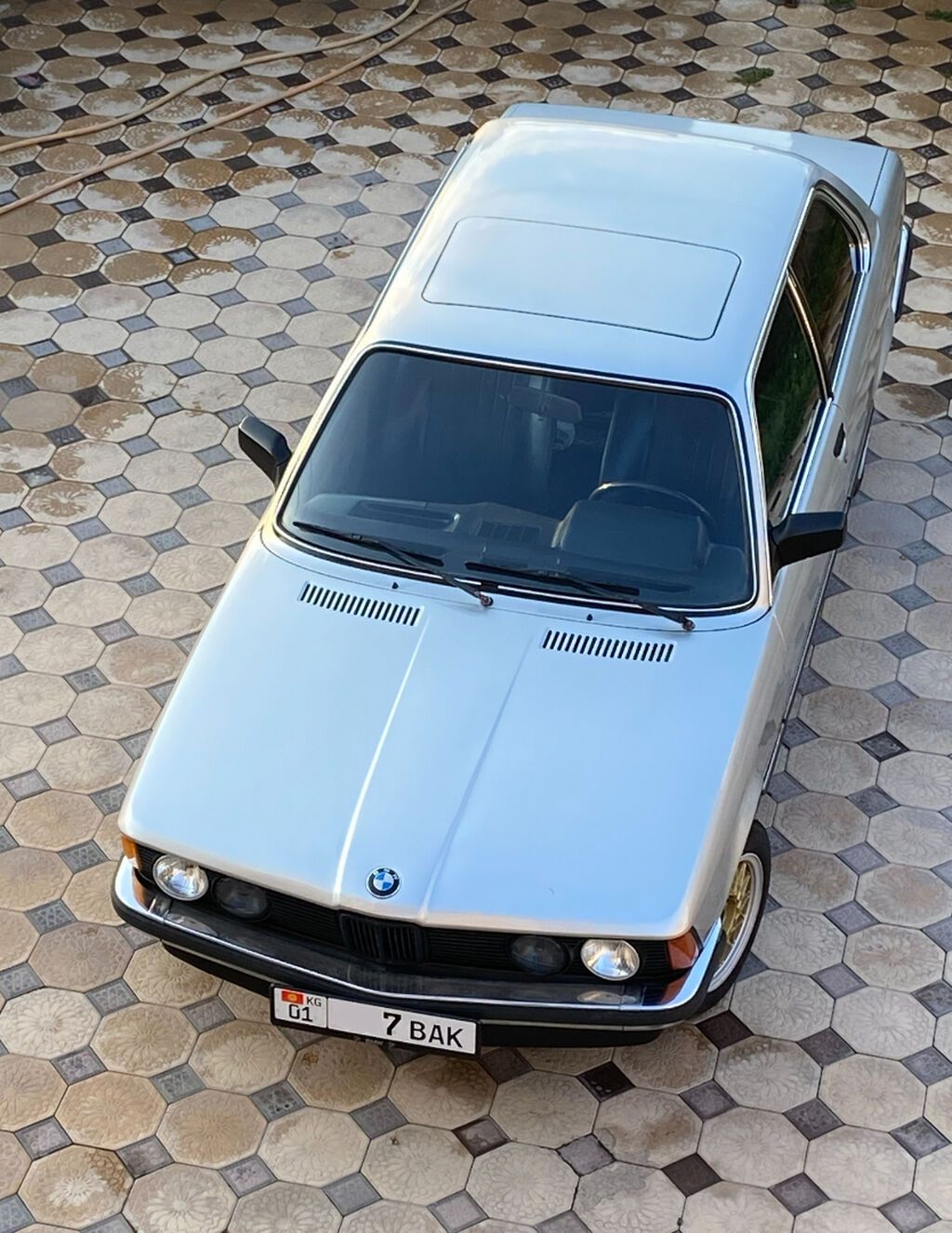 BMW 3 series: 1982 г., 2 л, Механика, Бензин, Купе: фото 4