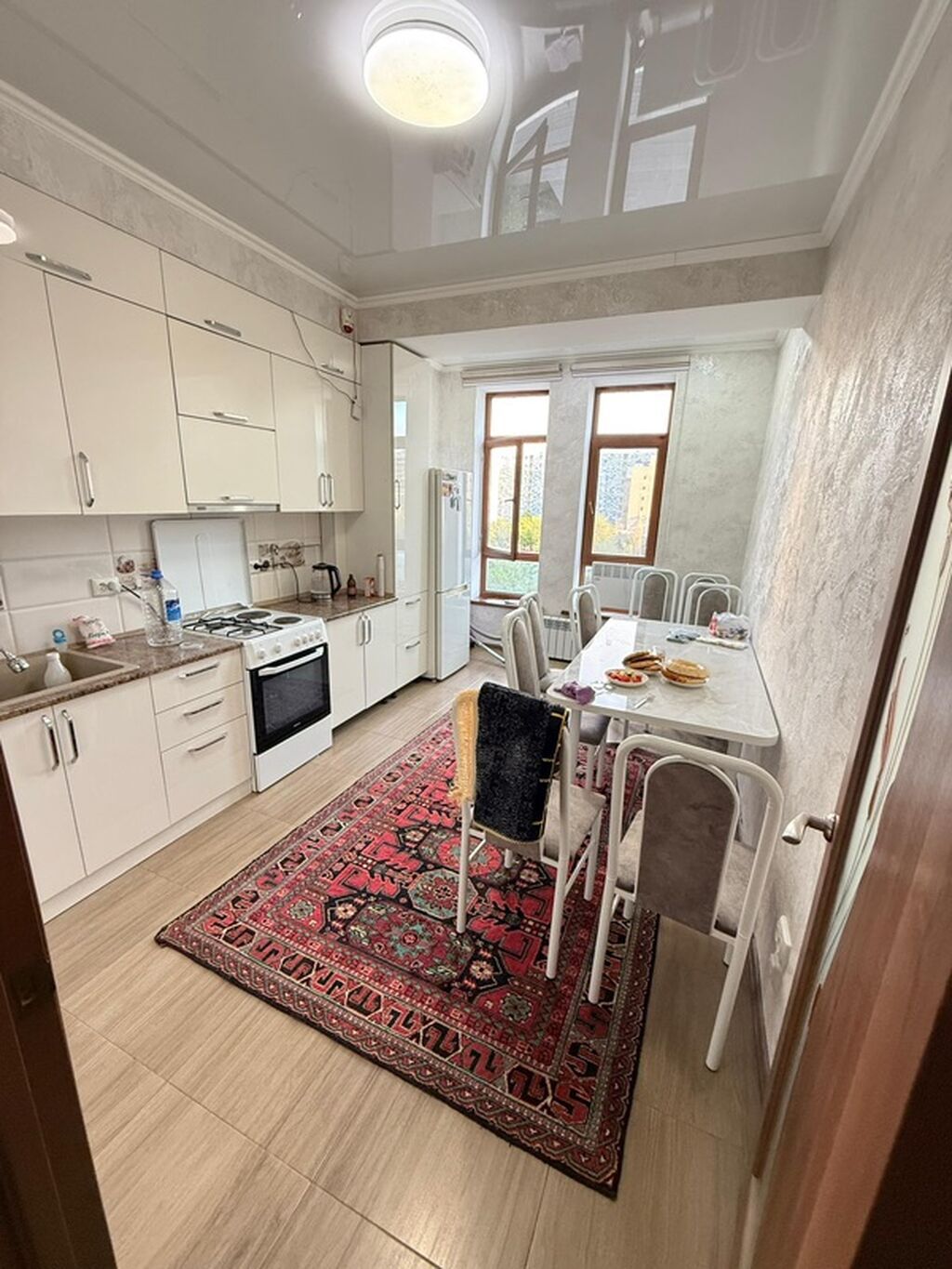 2 комнаты, 90 м², Элитка, 6 этаж, Евроремонт: фото 2