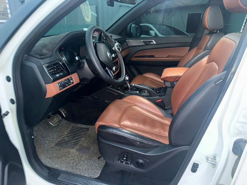 Ssangyong Rexton Sports: 2020 г., Пикап: фото 5