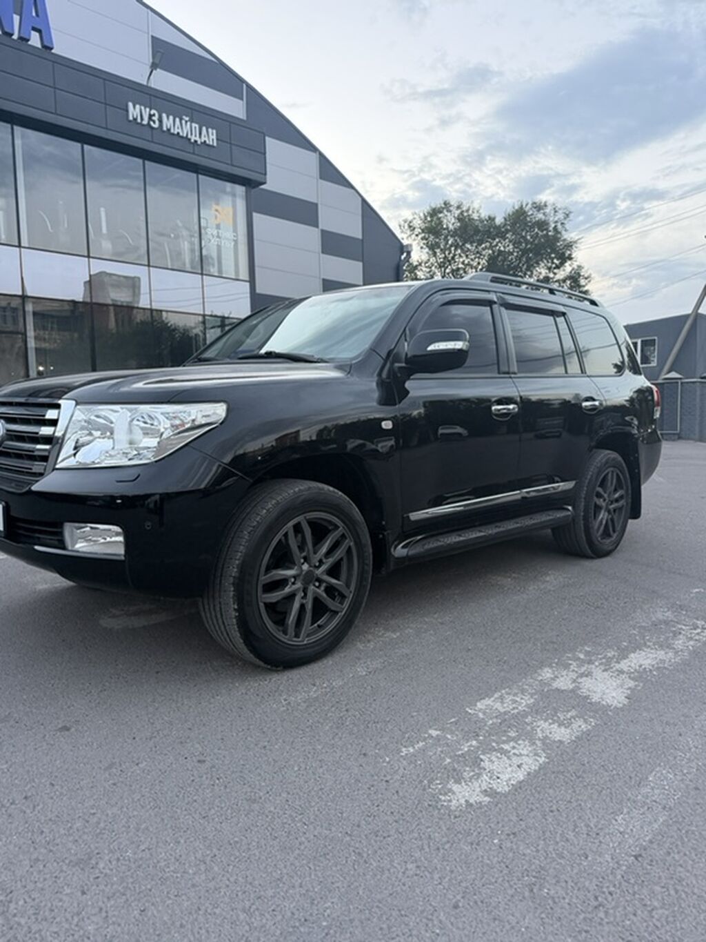 Toyota Land Cruiser: 2011 г., 4.5 л, Автомат, Дизель, Внедорожник: фото 2