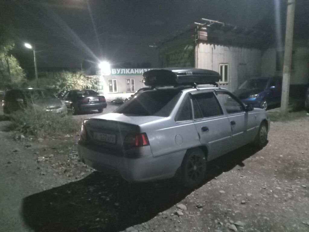 Daewoo Nexia: 2011 г., 1.5 л, Механика, Седан: фото 4