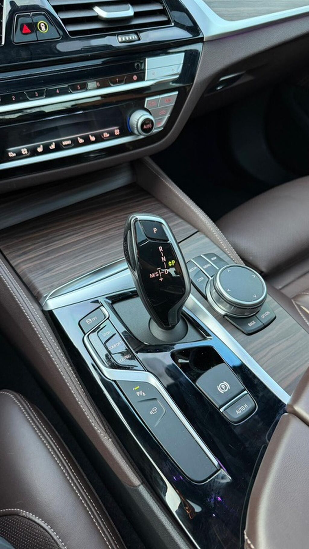 BMW 520: 2020 г., 2 л, Автомат, Дизель, Седан: фото 8