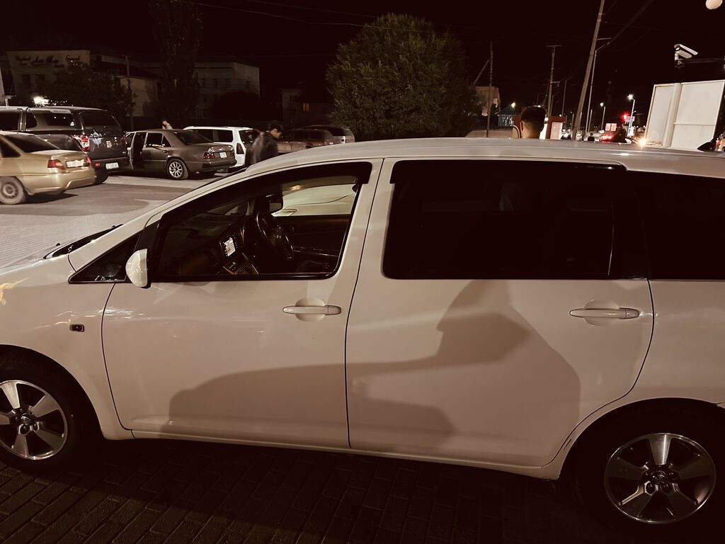 Toyota WISH: 2005 г., 1.8 л, Автомат, Бензин: фото 5