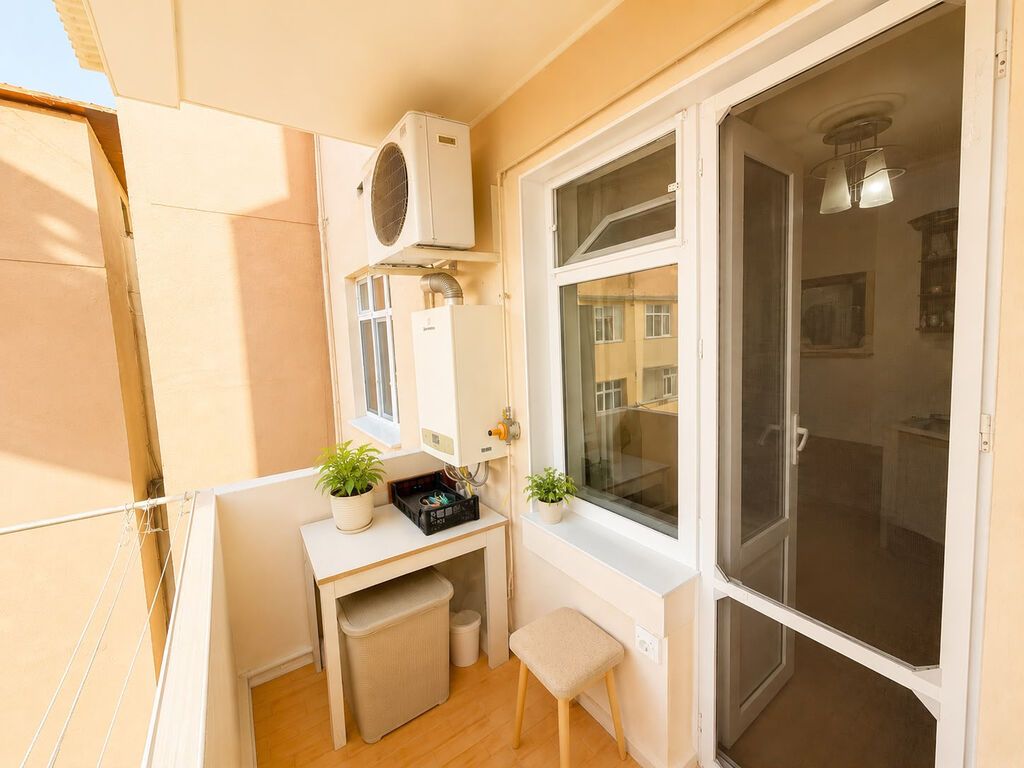 Bakı, Bakıxanov qəs., 3 otaqlı, Köhnə tikili, 85 kv. m