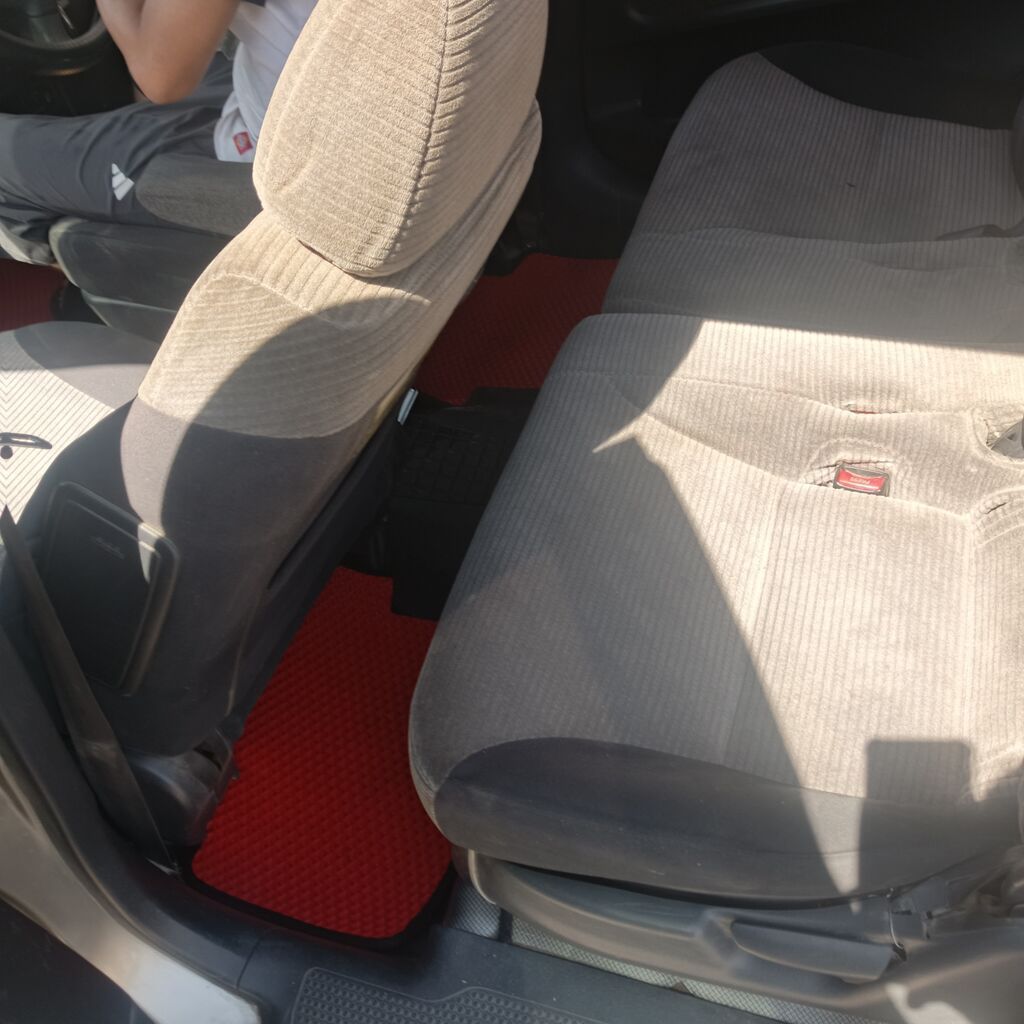 Honda Stream: 2001 г., 2 л, Автомат, Газ, Универсал: фото 5