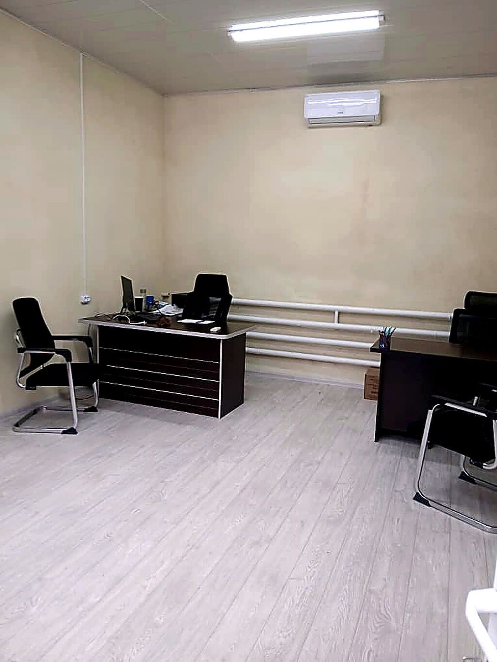 Сдаю Офисный кабинет: 25 м², В административном здании, С ремонтом