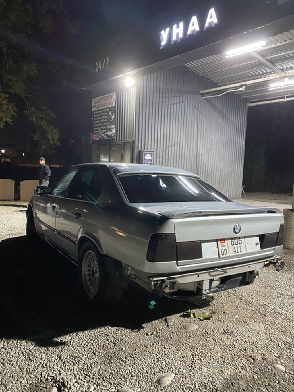 BMW 5 series: 1993 г., 2.5 л, Механика, Бензин, Седан: фото 3