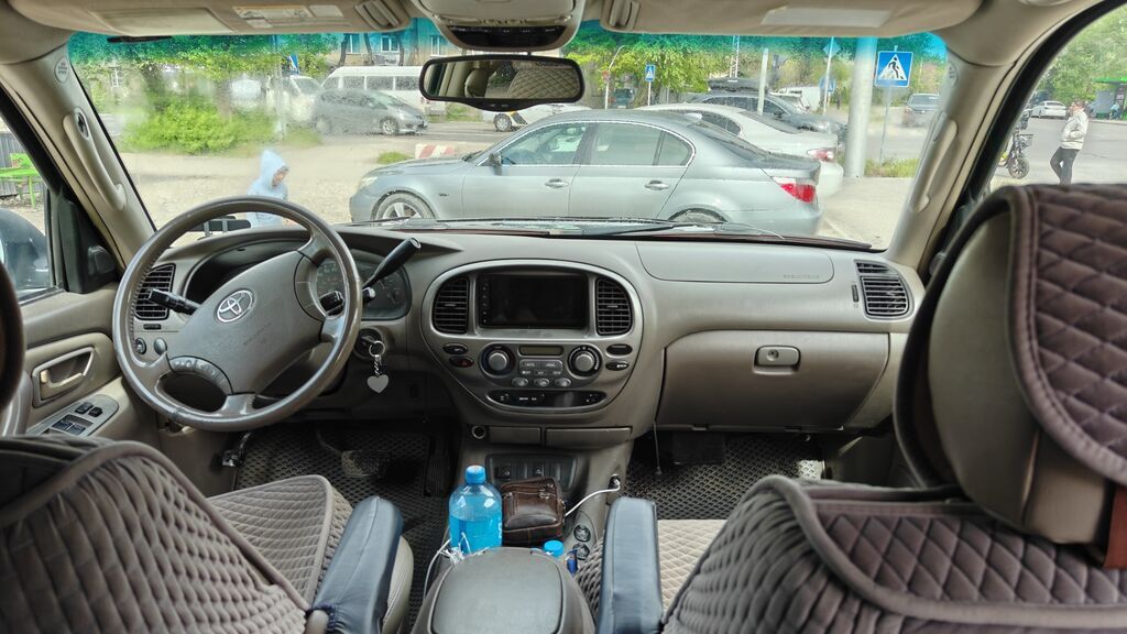 Toyota Sequoia: 2005 г., 4.7 л, Автомат, Газ, Внедорожник: фото 8