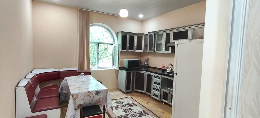 5 otaqlı, 144 kv. m, Kredit yoxdur, Yeni təmirli