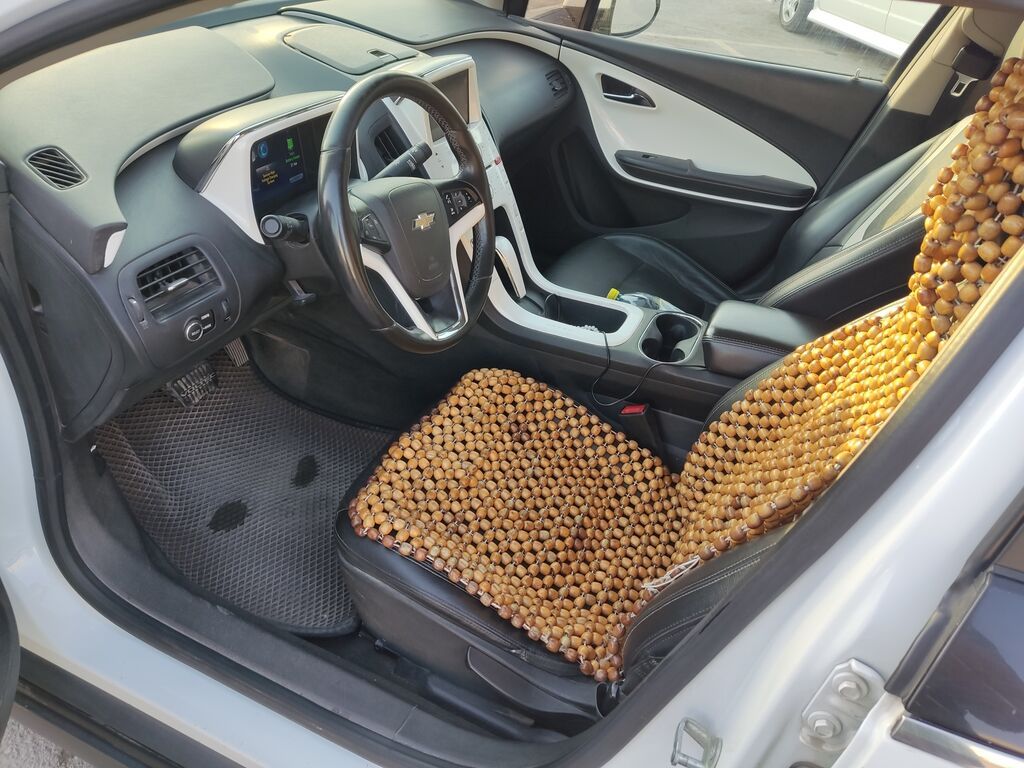 Chevrolet Volt: 2013 г., 1.4 л, Вариатор, Гибрид, Хэтчбэк: фото 7