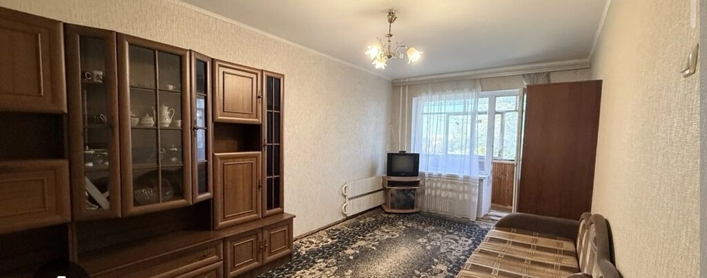Задаётся 1 комнатная квартира на длительный срок. освободится 30