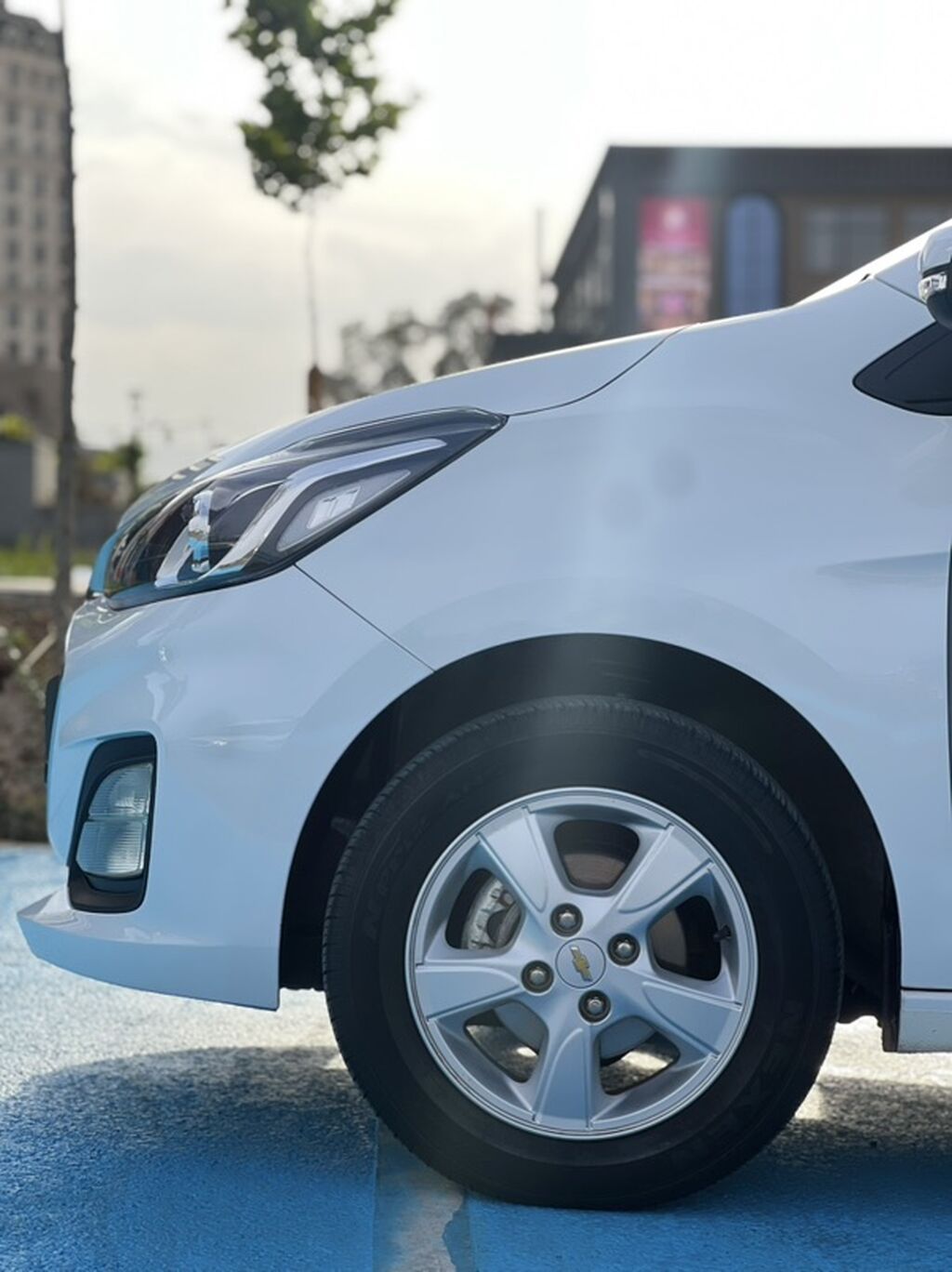 Chevrolet Spark: 2020 г., 1 л, Автомат, Бензин, Хэтчбэк: фото 2