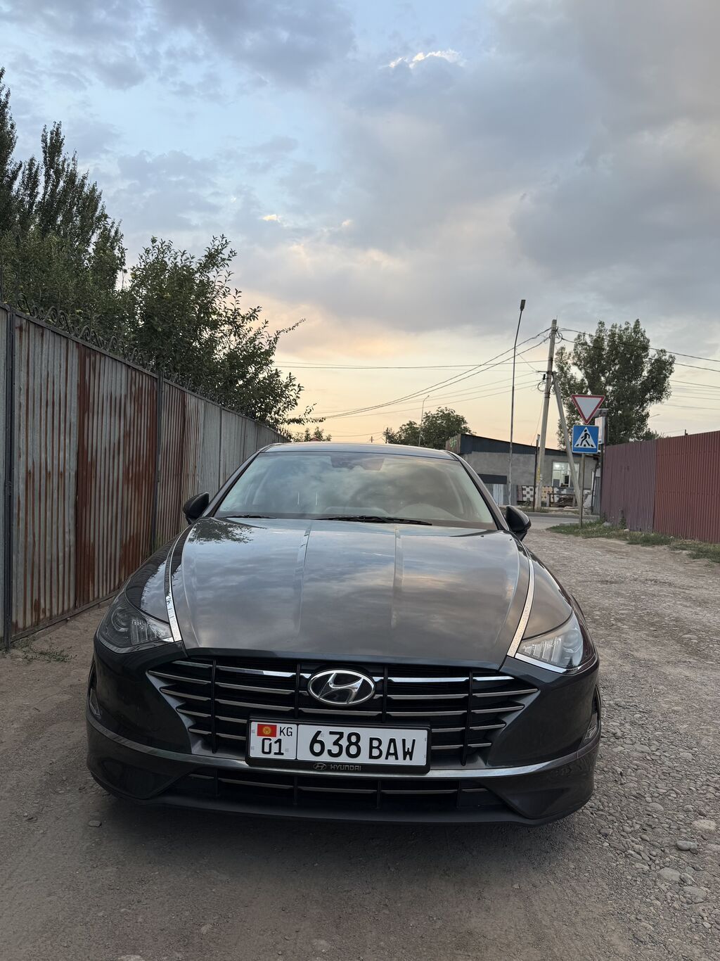Hyundai Sonata: 2022 г., 2 л, Автомат, Газ, Седан: фото 2