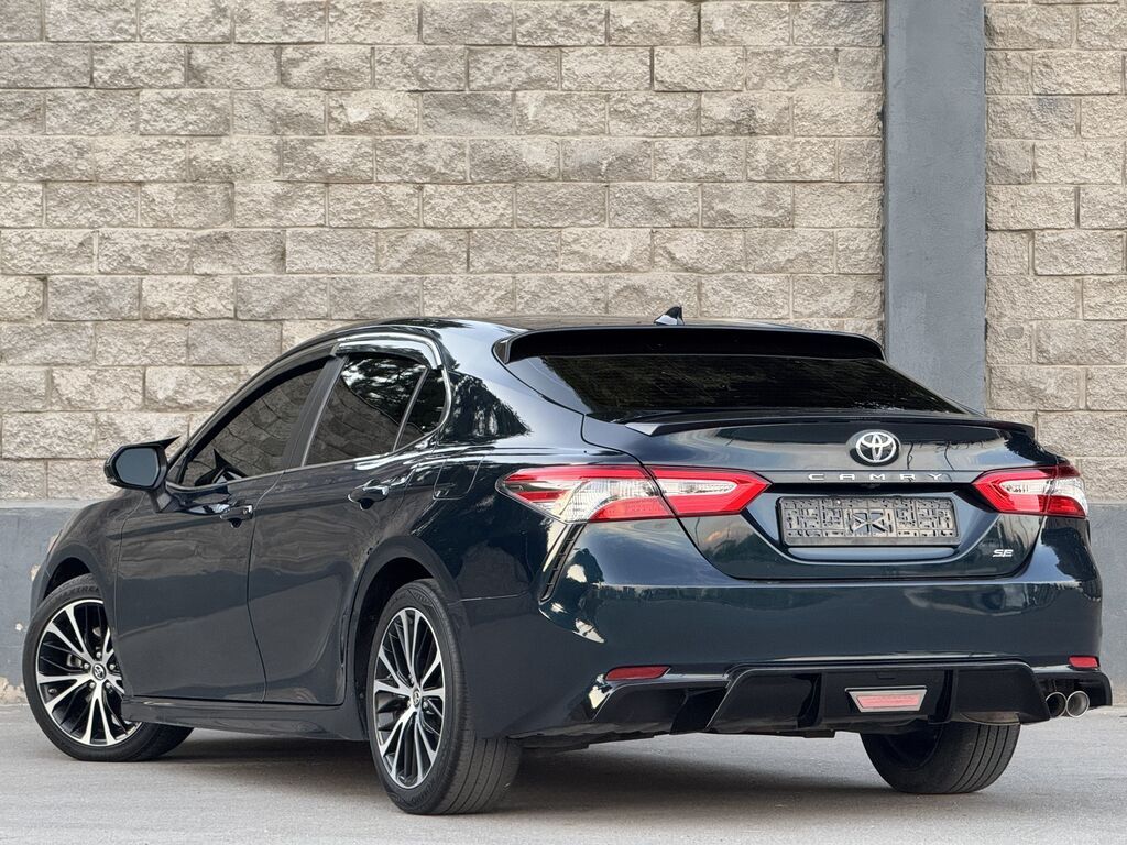 Toyota Camry: 2019 г., 2.5 л, Автомат, Бензин, Седан: фото 5