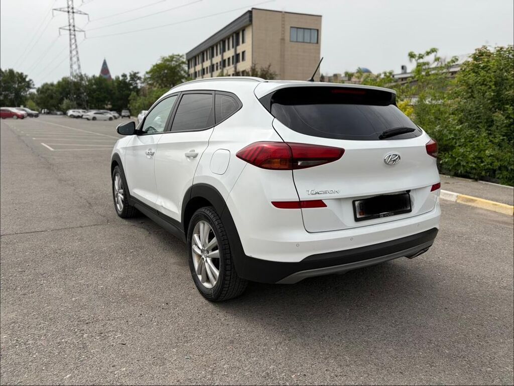 Hyundai Tucson: 2020 г., 2 л, Автомат, Дизель, Кроссовер: фото 4