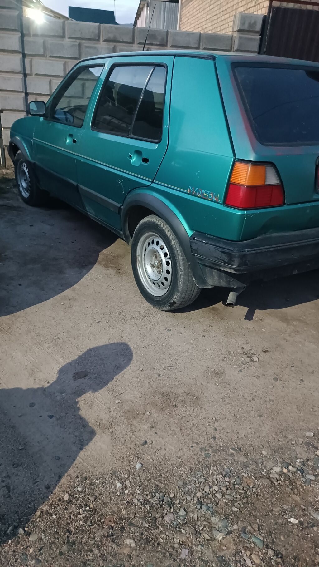Volkswagen Golf: 1991 г., 1.8 л, Механика, Бензин, Хэтчбэк: фото 3