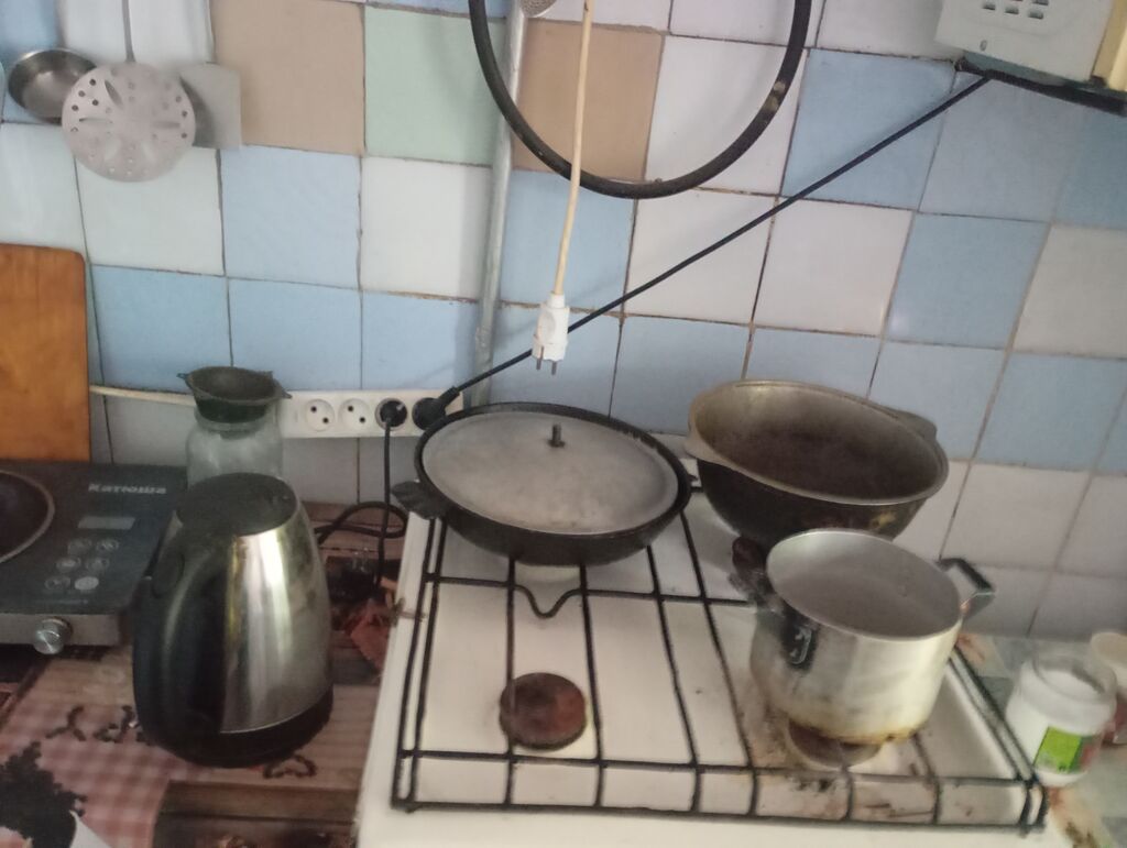 Сдаётся меблированная комната. Чогу жашаганга Бир студент бала керек: фото 4