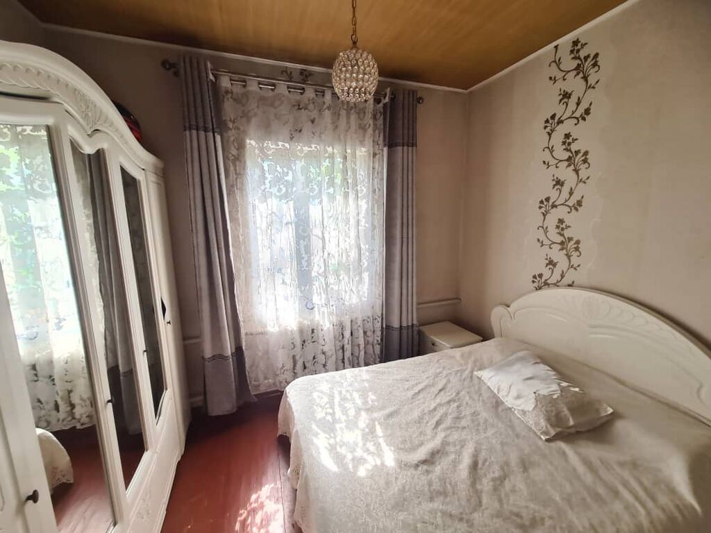 ПРОДАЮ. Дом 4 комнаты, 4,8 сот., 125т. $ Хороший дом, крыша шифер Двор: фото 4