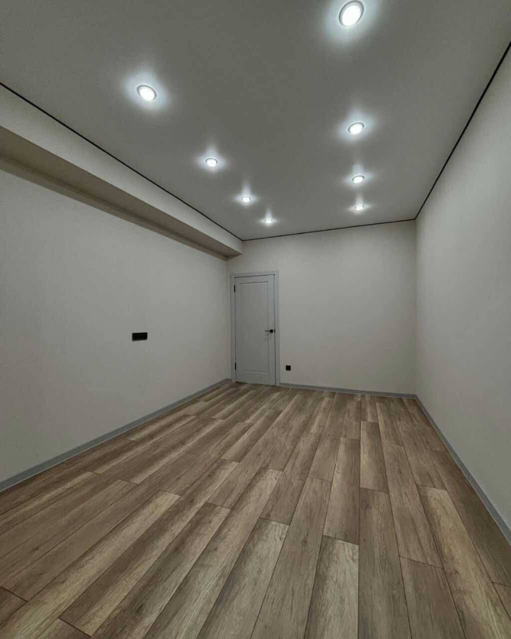 3 комнаты, 64 м², Таш-Рабат ТРЦ 106 серия, 8 этаж, Евроремонт: фото 5