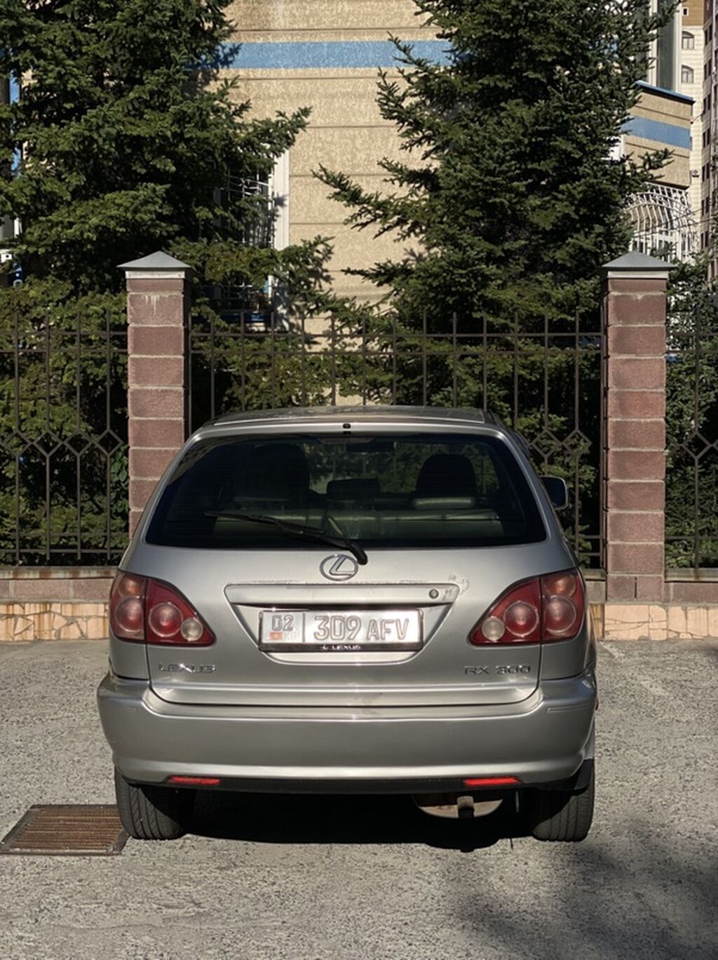 Lexus RX: 1999 г., 3 л, Автомат, Бензин, Кроссовер: фото 5