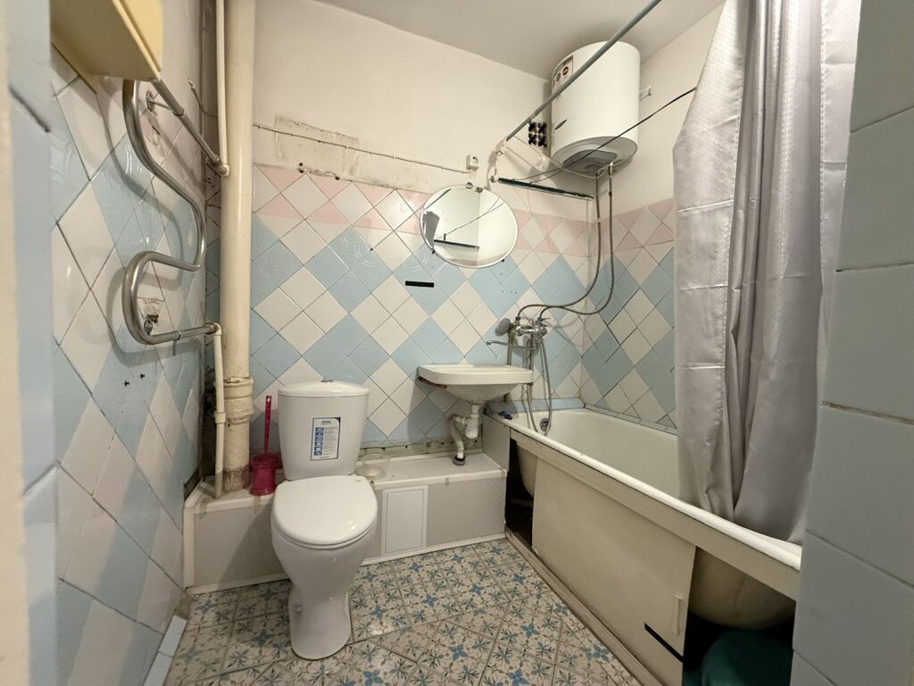 1 комната, 38 м², Индивидуалка, 4 этаж, Косметический ремонт