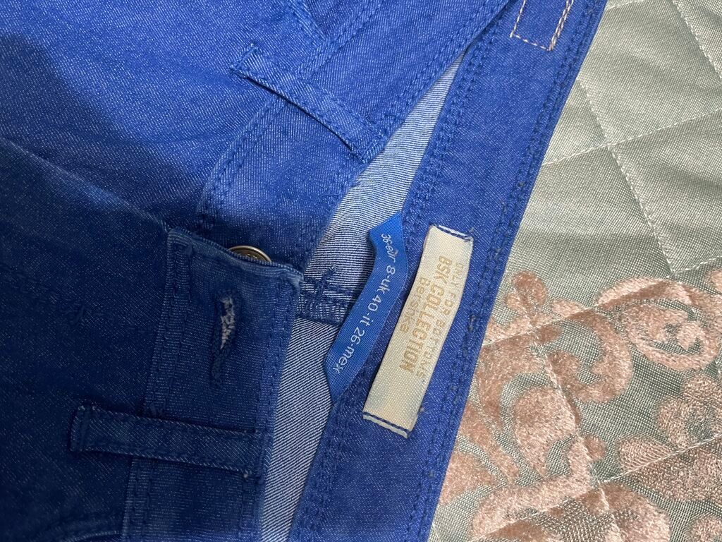 Брюки джинсы Футболки Zara по 100 в хорошем состоянии, все по 100: фото 5