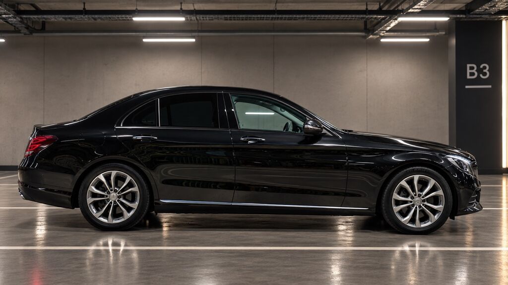 Mercedes-Benz C-Class: 2017 г., 2.2 л, Автомат, Дизель, Седан: фото 3