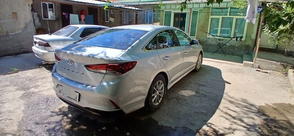 Hyundai Sonata: 2018 г., 2 л, Автомат, Бензин, Седан: фото 6