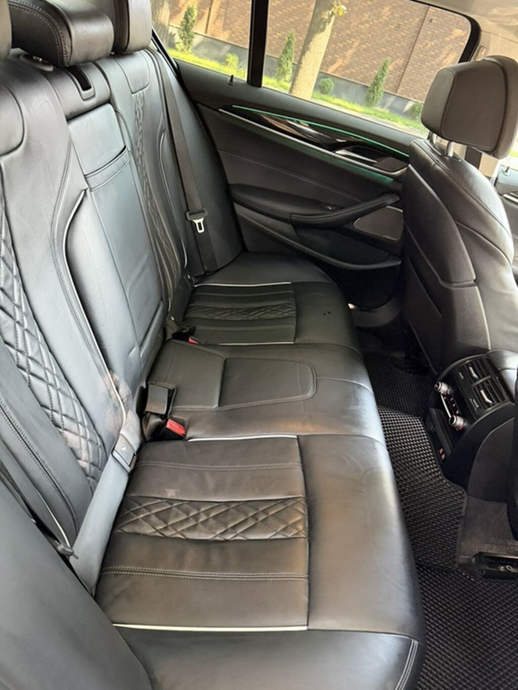 BMW 5 series: 2021 г., 2 л, Электромобиль, Седан: фото 8