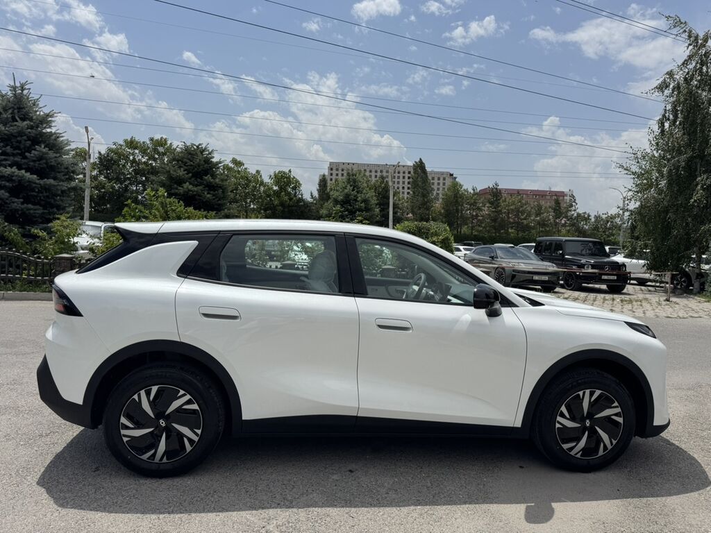 Changan Qiyuan Q05: 2026 г., 0.1 л, Автомат, Электромобиль, Кроссовер — фото 8