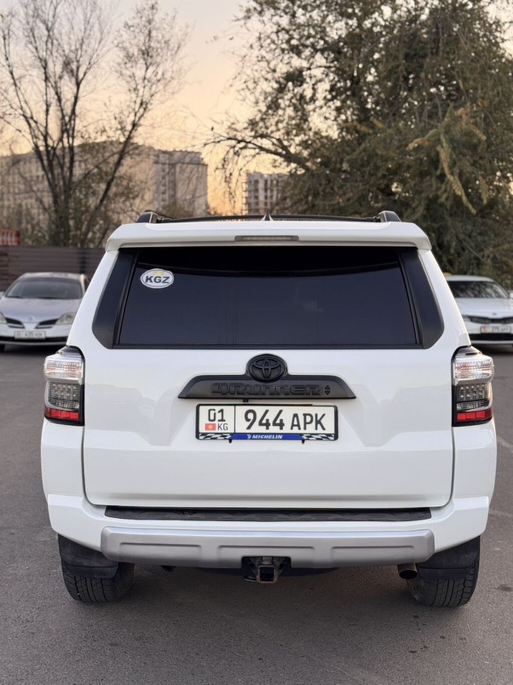 Toyota 4Runner: 2020 г., 4 л, Автомат, Бензин, Внедорожник: фото 5