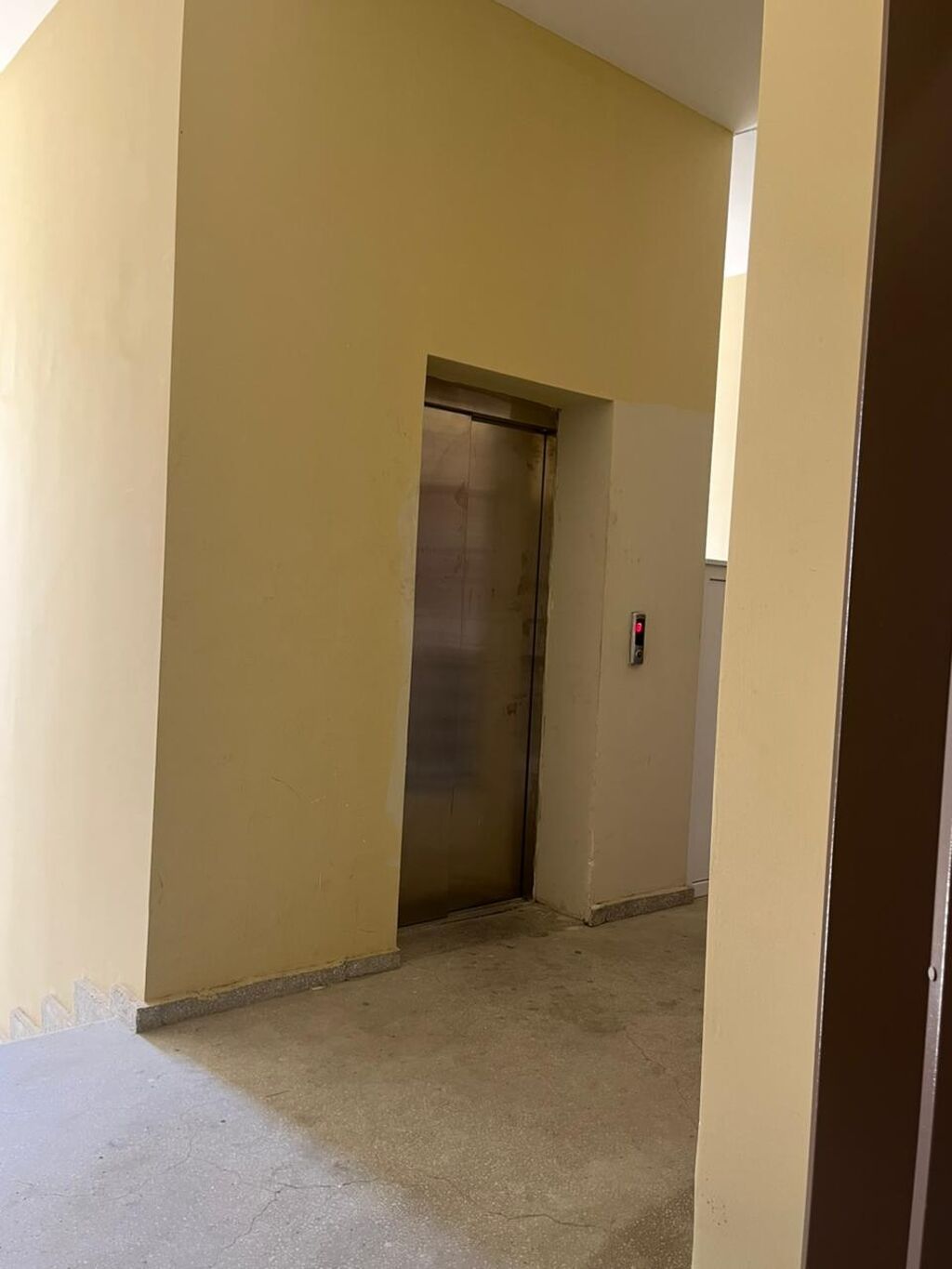 Masazır, 3 otaqlı, Köhnə tikili, 64 kv. m