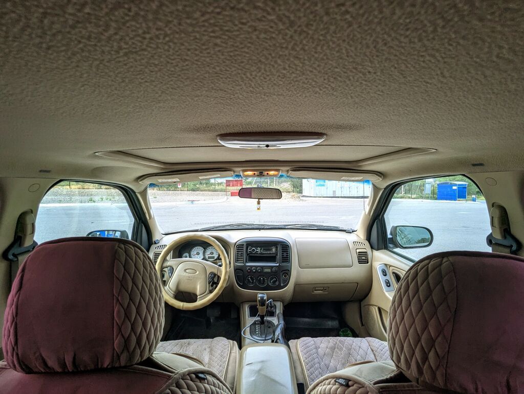 Ford Maverick: 2005 г., 3 л, Автомат, Газ, Кроссовер: фото 4