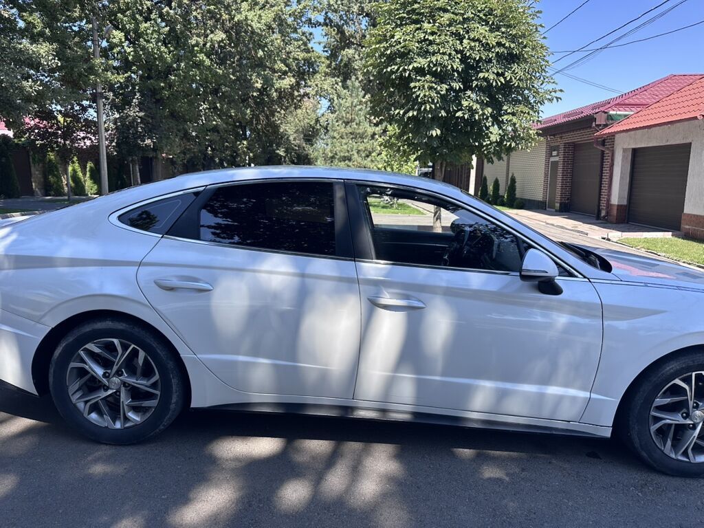 Hyundai Sonata: 2019 г., 2 л, Автомат, Бензин, Лифтбек: фото 3